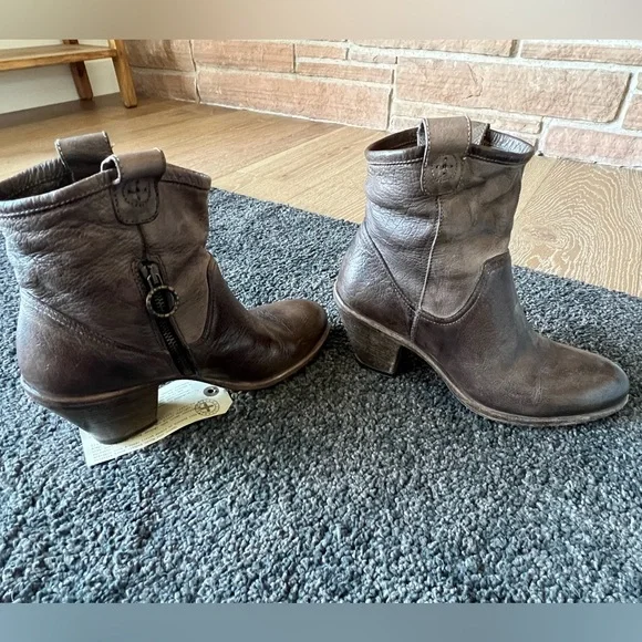 Fiorentini+Baker Prill Boot size 39 with box. - Picture 4 of 10